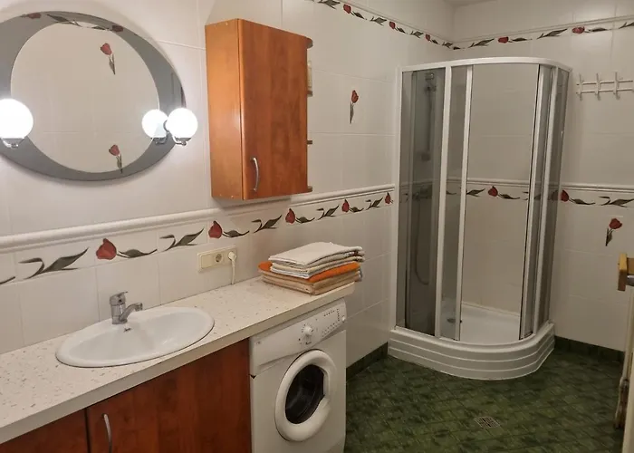 Livingpalanga - S. Neries Lägenhet